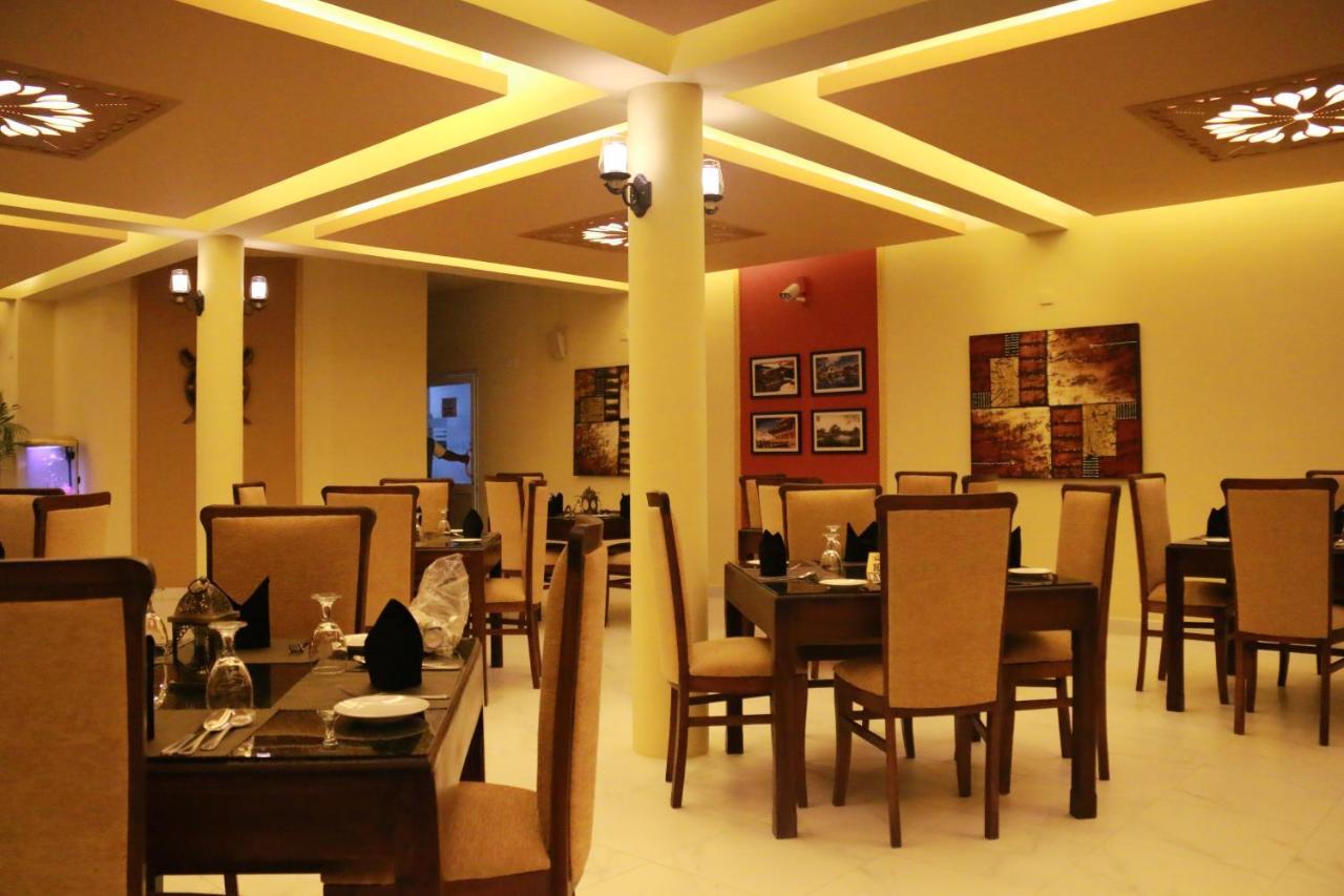 Seethawaka Regency Avissawella Exterior photo